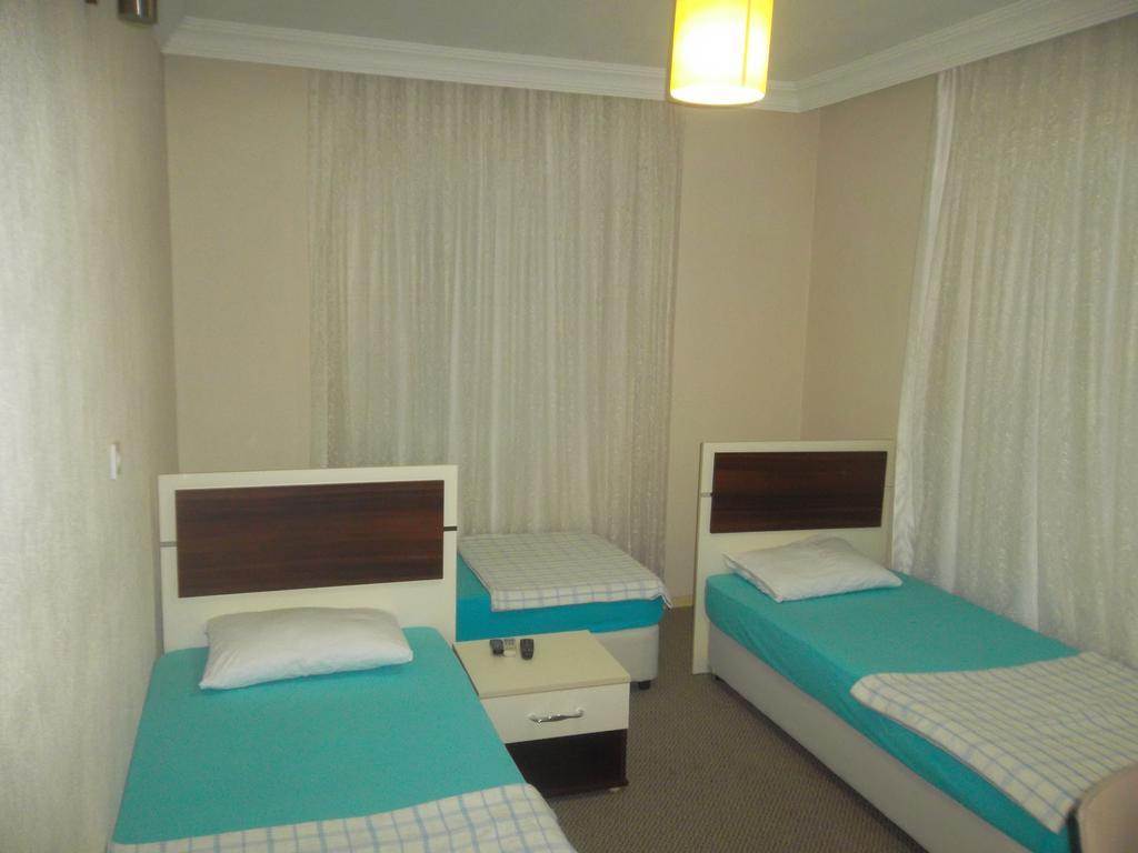 Konak Hotel Mut Esterno foto