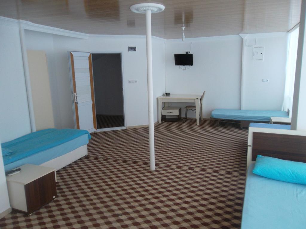 Konak Hotel Mut Esterno foto