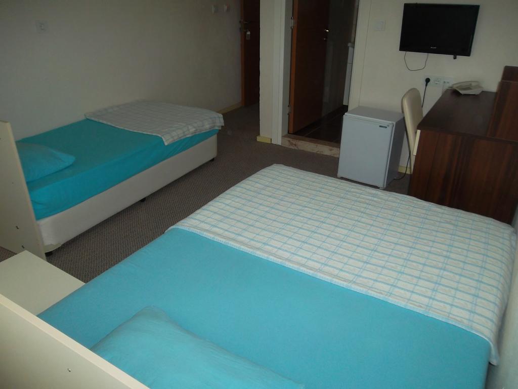 Konak Hotel Mut Camera foto