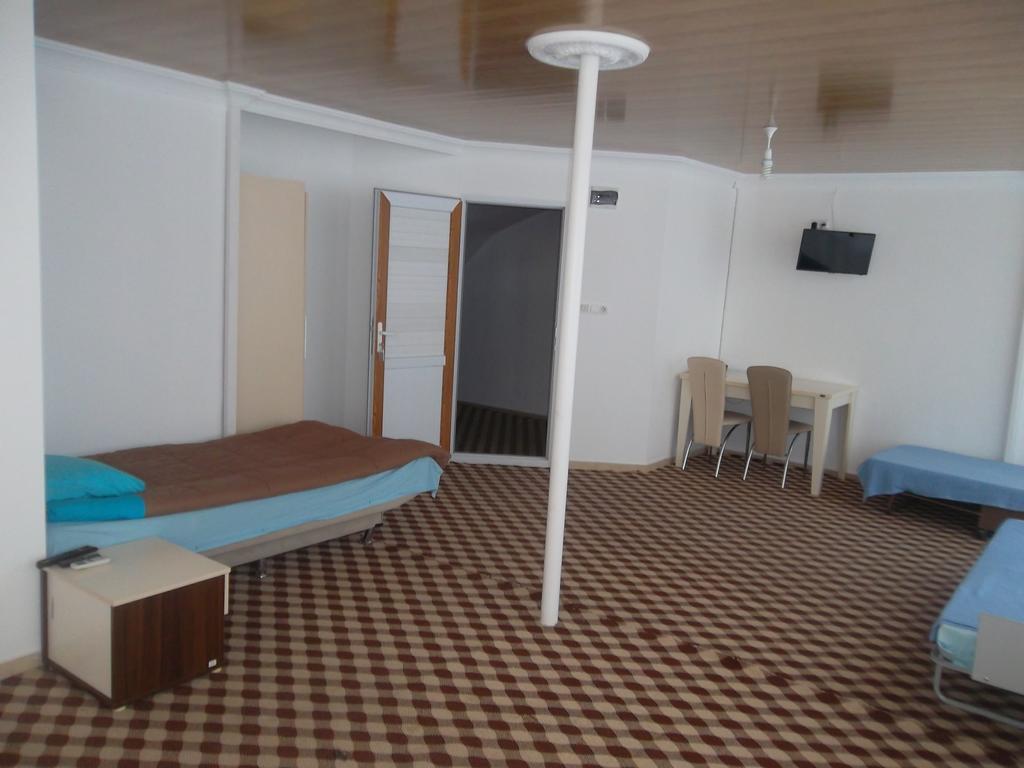 Konak Hotel Mut Camera foto