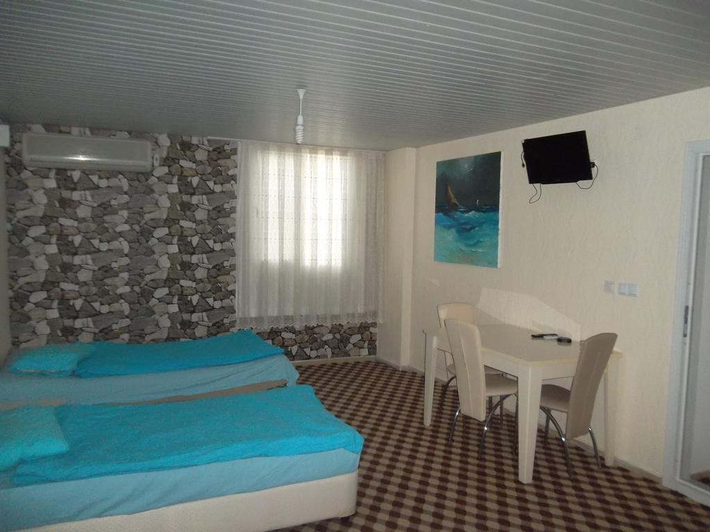 Konak Hotel Mut Camera foto